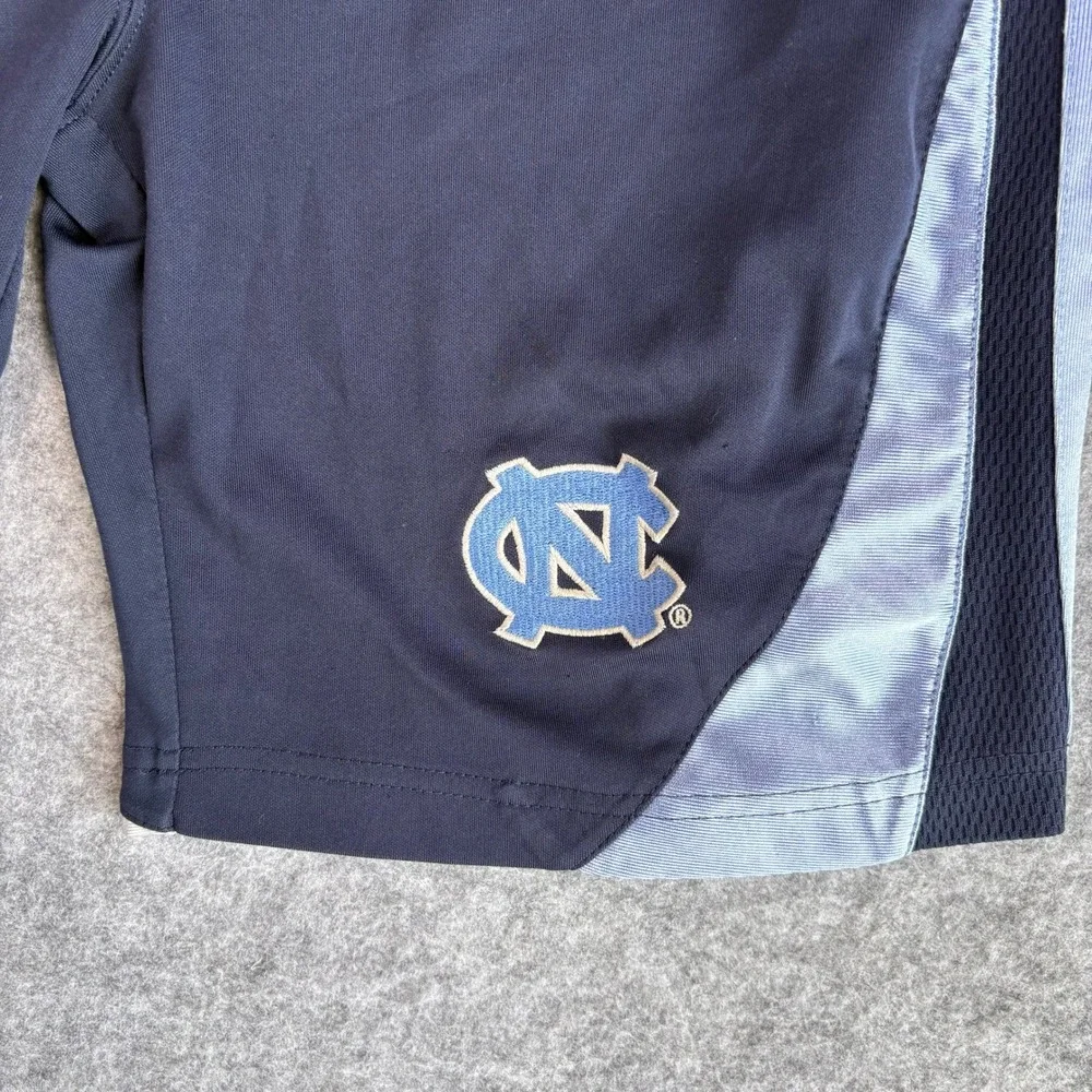 UNC Tar Heels‎ Youth Shorts Navy Blue Genuine Stuff Athletic Basketball Size L